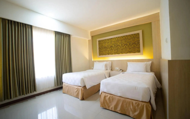 Luminor Hotel Banyuwangi Yos Sudarso by WH