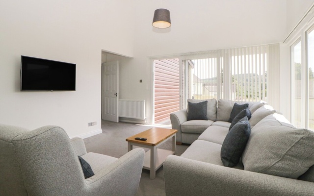 Pebble & Pine at Harcombe House