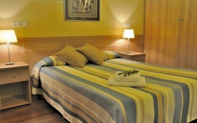 Hernán Cortés Residence Hall
