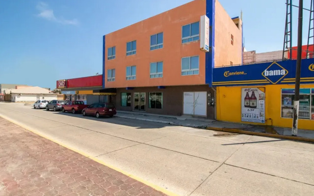 OYO Independencia Inn