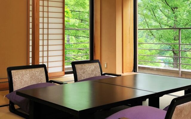 Shirafune Grand Hotel