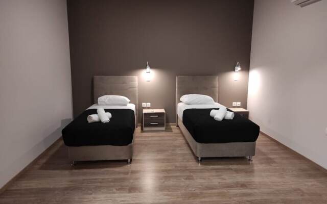 Thisean Modern Suites by Athens Stay