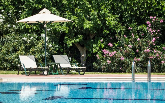 Peli Hotel