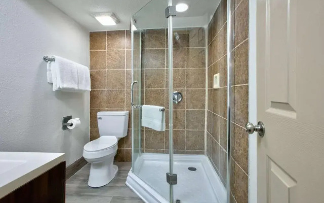 Ramada By Wyndham Diamondhead I-10/Gulfport