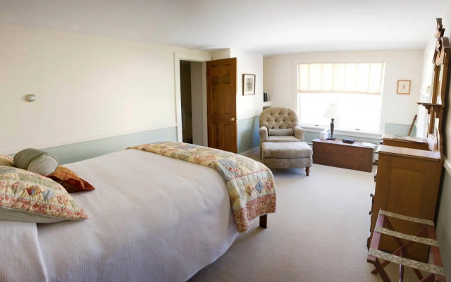 Red Clover Inn and Restaurant