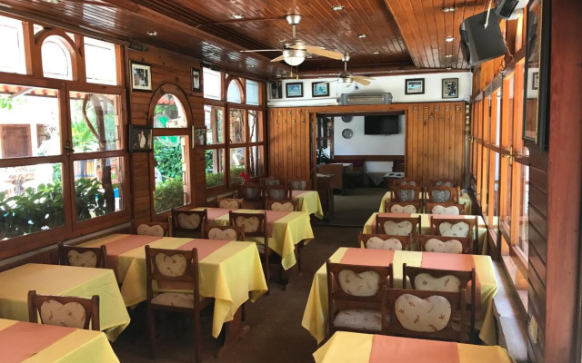 Hotel Karyatit Kaleiçi