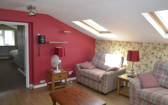 The Lawns Tea Room and B&B