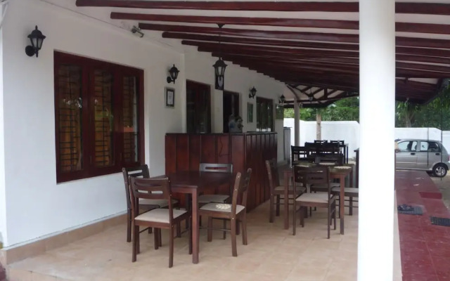 Yoho Sadilka Guest House