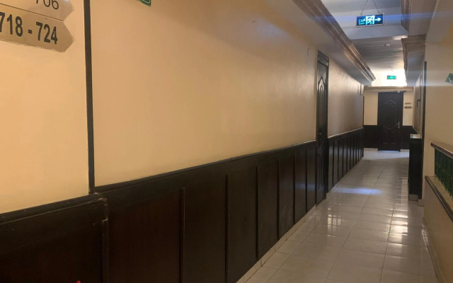 Holidays Express Hotel
