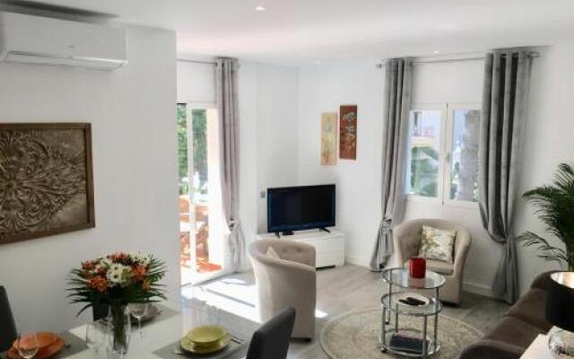 Loger Confort Apartments Beach&Pool