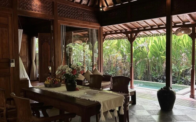 Darta Ubud Joglo Villa by EPS