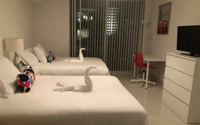 The Club at Brickell Bay