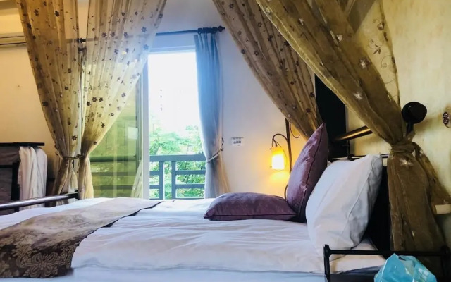 Corner Love Homestay