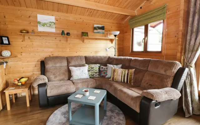 Mayfields Lodge
