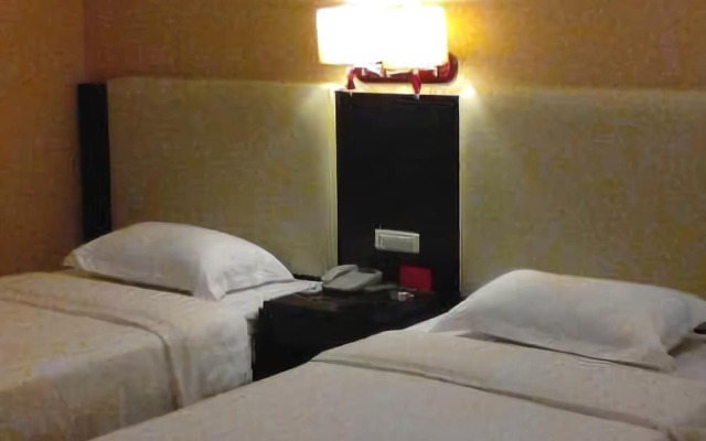 Yangjiang Tianbao Business Hotel