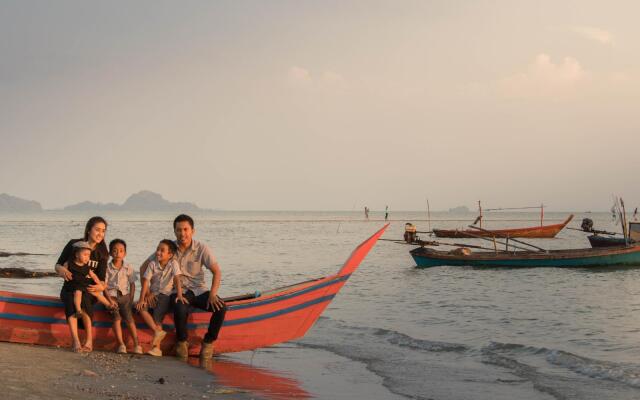 SeeSea Resort