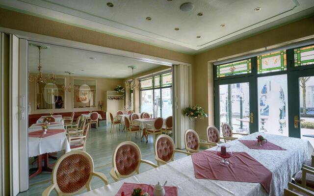 Quaint Apartment in Kuhlungsborn with Sea View