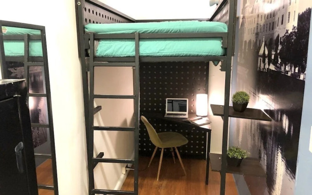Roomies Hostel Condesa
