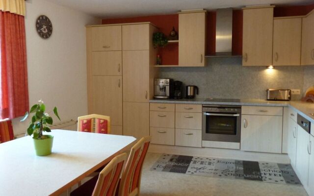 Beautiful Apartment in Otz With Garden