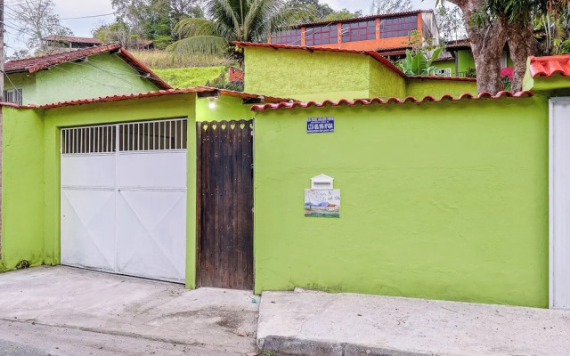 Casa c Wi-fi e Garagem 5 min do Centro