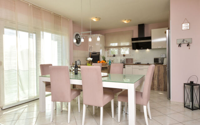 Guest House Ana