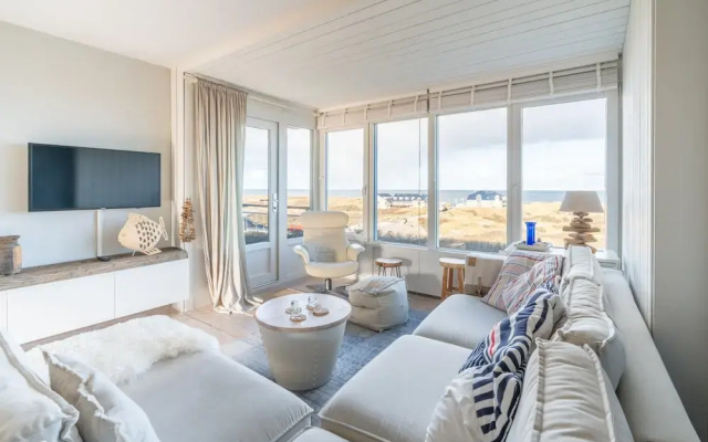4 Person Apartment With sea View