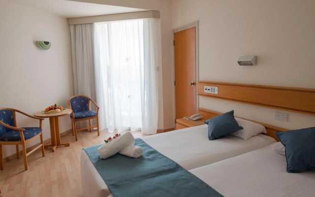 Kissos Hotel