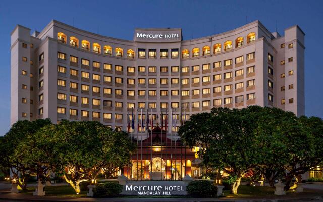 Mercure Mandalay Hill Resort