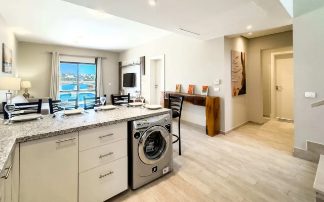 Xuru Stays I Posh & Eclectic 4 BDR Villa @ Fanadir Bay