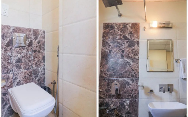 OYO 24808 Padmawati Palace