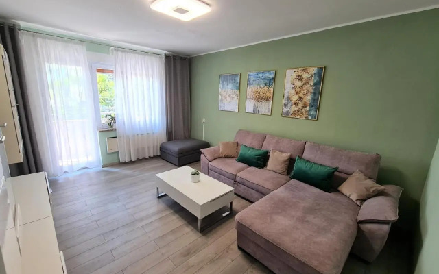 M & M Apartment