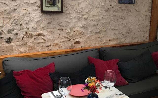 Grace Lounge Premium
