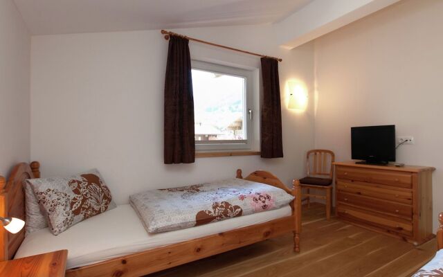 Chic Chalet near Ski Area in Bramberg am Wildkogel