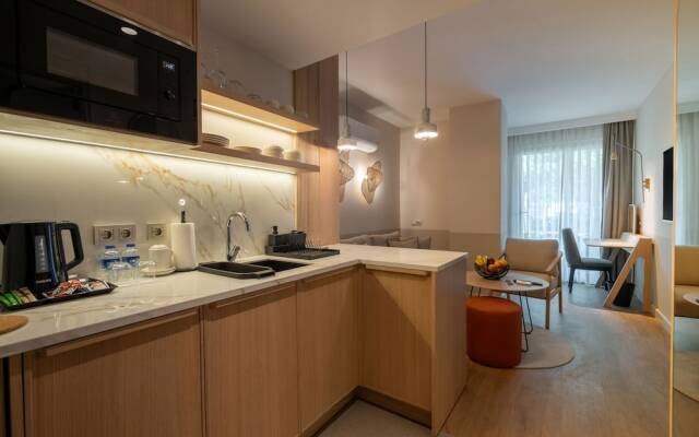 Oli Hotel And Suites