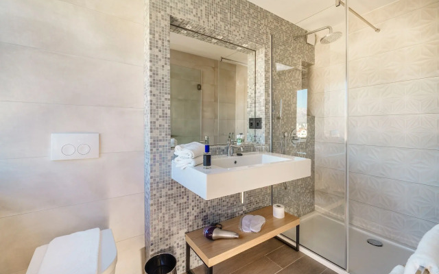 The View Luxury Rooms