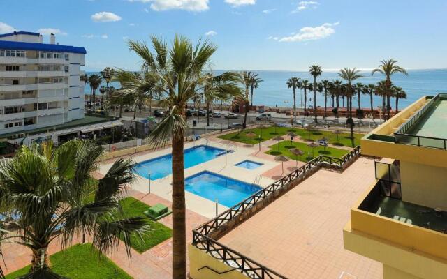 Sea Views Aloha Apartment by GHR Rentals