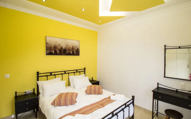 Alegria Holiday Home