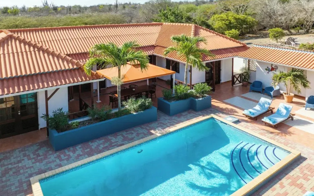 Bloublou Curaçao