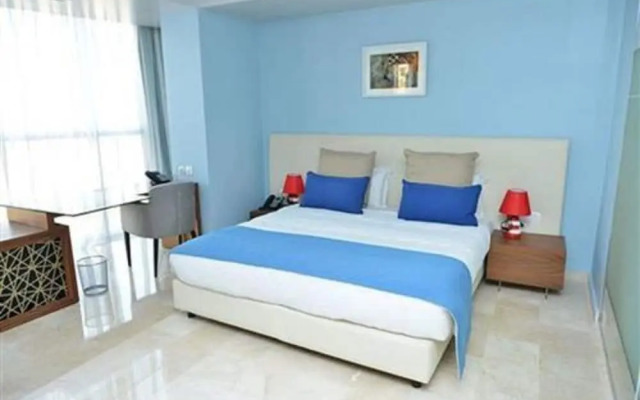 Golden Tulip Adef Oran