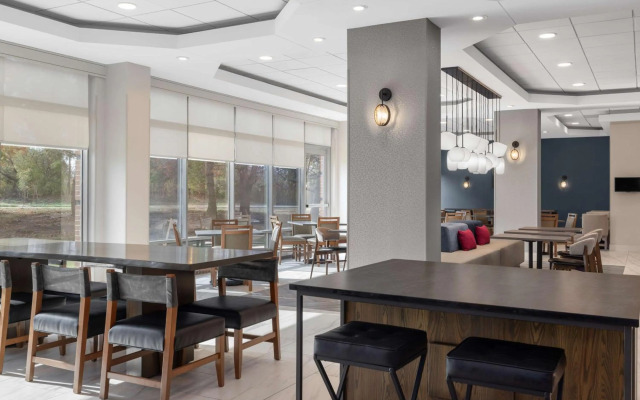 Hampton Inn & Suites Downers Grove Chicago