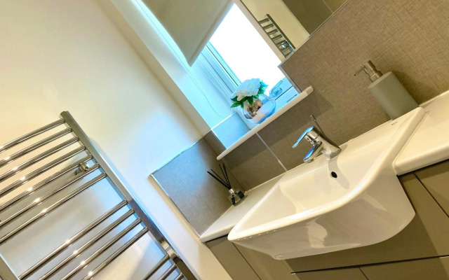 Serviced Accommodation Moray Holyrood