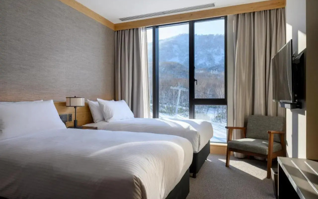 Yu Kiroro, Ski-in Ski-out Luxury Residences
