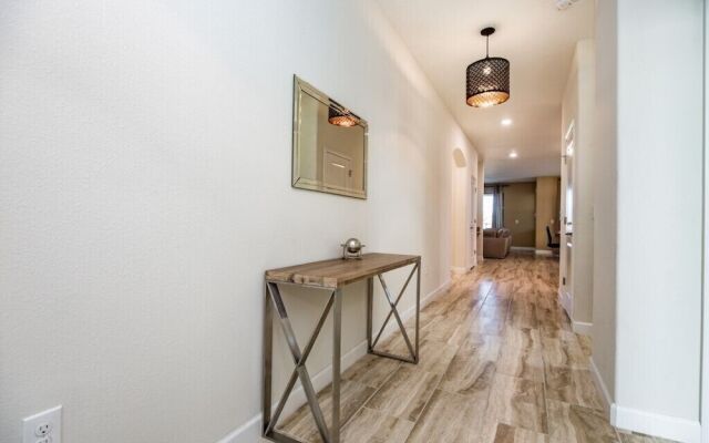 6bed 4Ba Villa Game Room Pool Spa