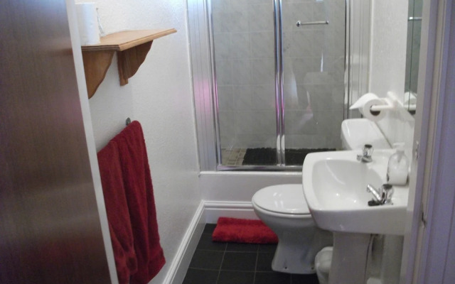 Lawnswood Holiday Apartments