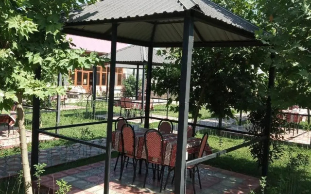 Kepez qonaq evi