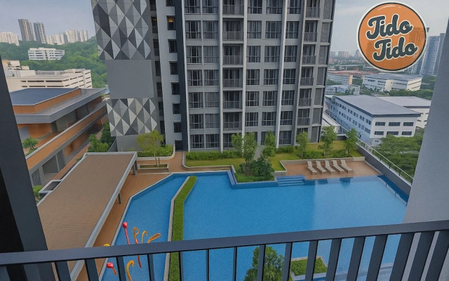 Millerz Square by Tido Tido