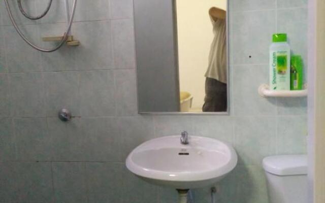 Lumut Apartment