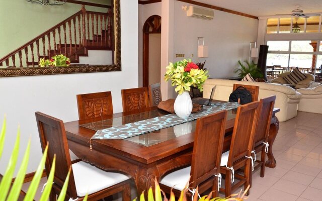 Bayview Villas