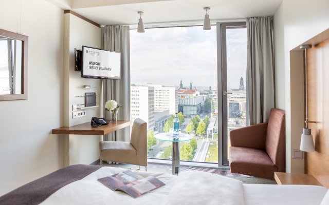 Pullman Dresden Newa