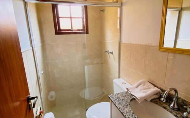 Espaço gourmet e home-office na Granja Viana